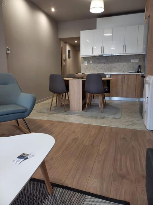 Kassandrou Deluxe Apartment Szaloniki Kültér fotó